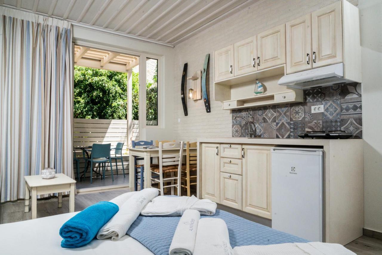 Alkionides Seaside Hotel Platanés Kültér fotó